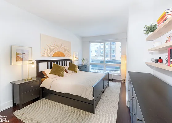 Rented by Brown Harris Stevens | media 22