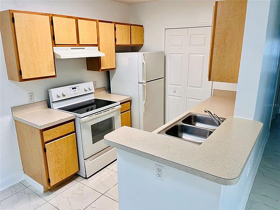 4th image of 6524 SWISSCO DRIVE #1012