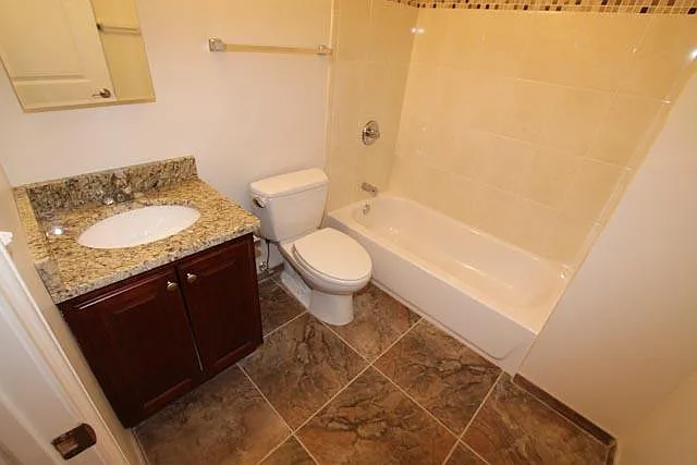 4030 S Cottage Grove Ave — Photo 8
