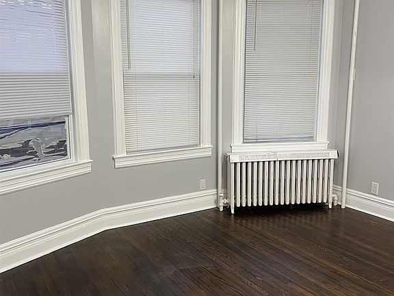2nd image of 96 W 30th St Floor 1