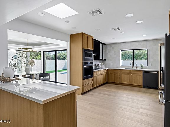 2nd image of 8019 E DEL TIMBRE Drive