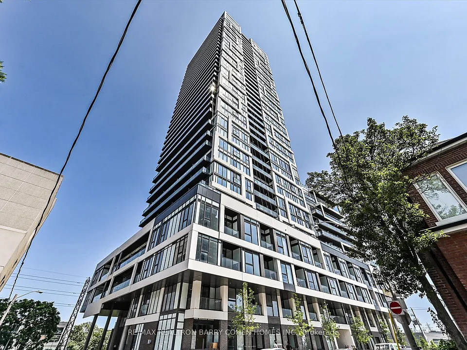 5 Defries St #1118