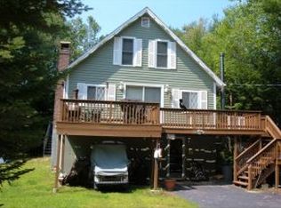 16 Glen Forest Dr, Moultonboro, NH 03254