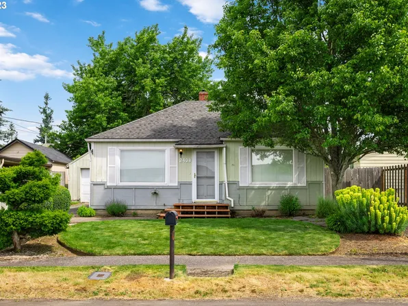 2408 E 9th St, Vancouver, WA 98661