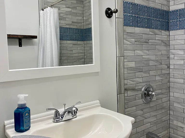 2246 Kirby Rd #3 — Photo 10