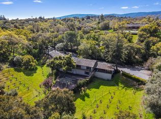 111 Escobar Rd, Portola Valley, CA 94028