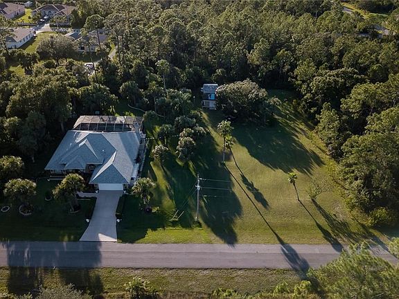 3rd image of 617 Clayton Ave