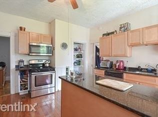 124 Kenrick St APT 1E, Brighton, MA 02135