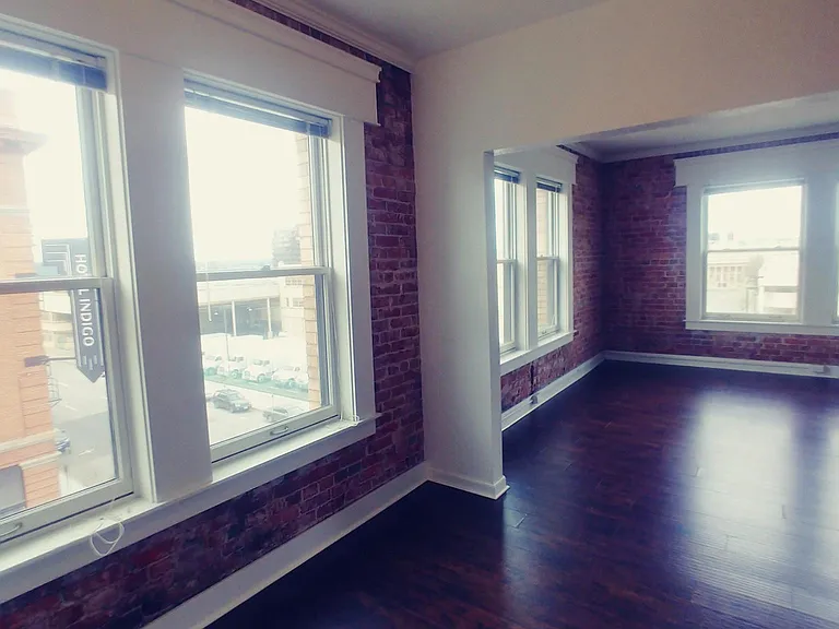 The New Madison — Photo 11