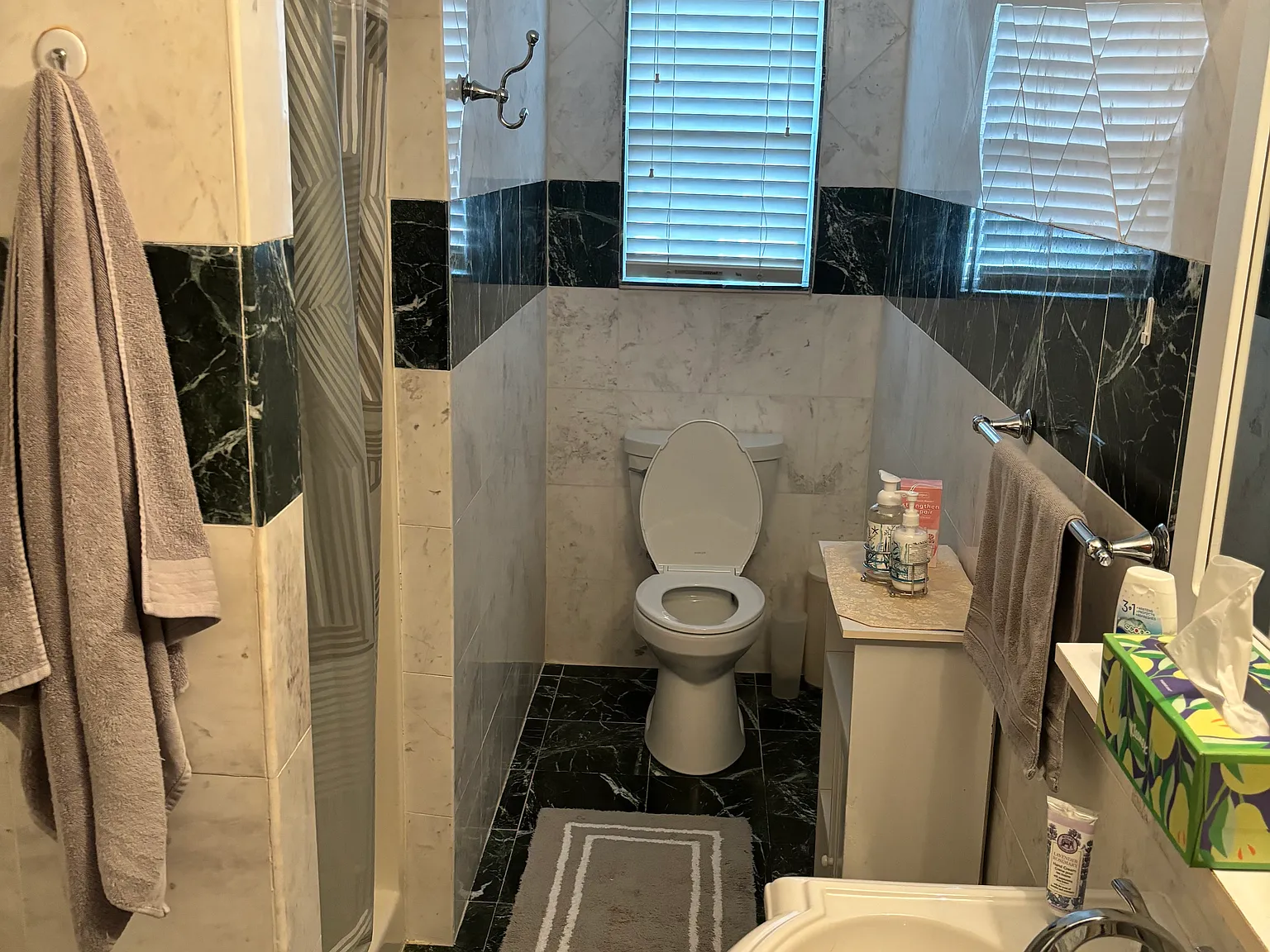 3 bed, 1750 sqft, $2,895 — Photo 4