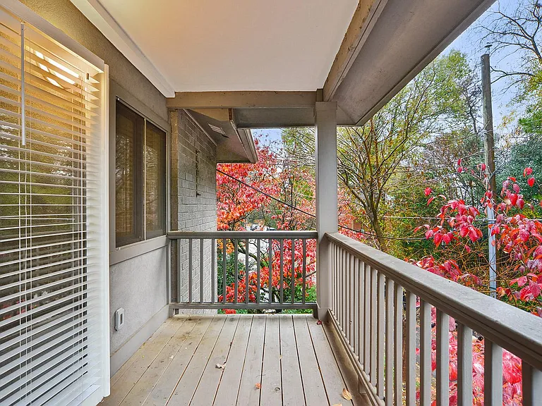 195 Powell St SE #10 — Photo 19