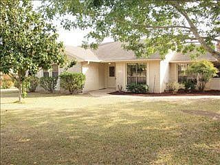 1st image of 205 Verdin Dr