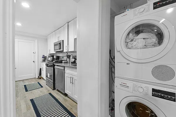 Rented by Corcoran | media 17