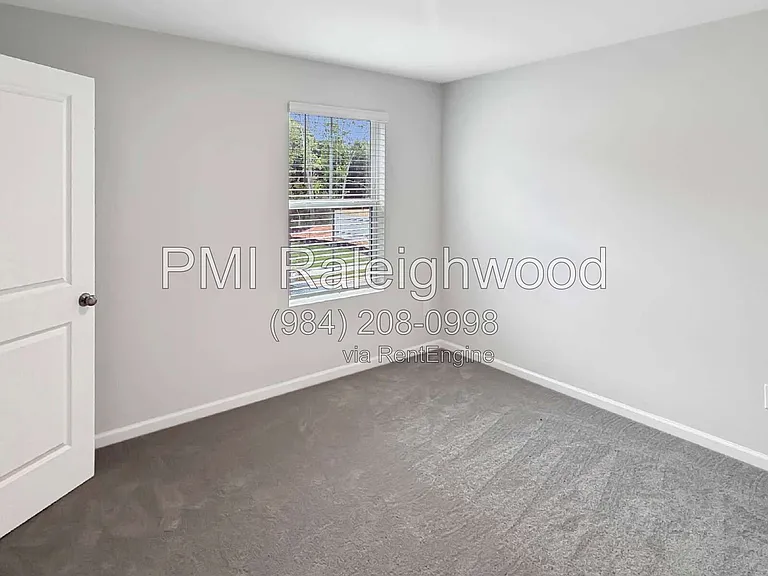612 Westford Dr — Photo 21