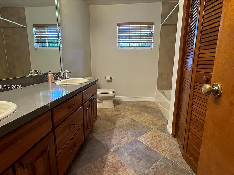 10280 SW 141st St — Photo 17
