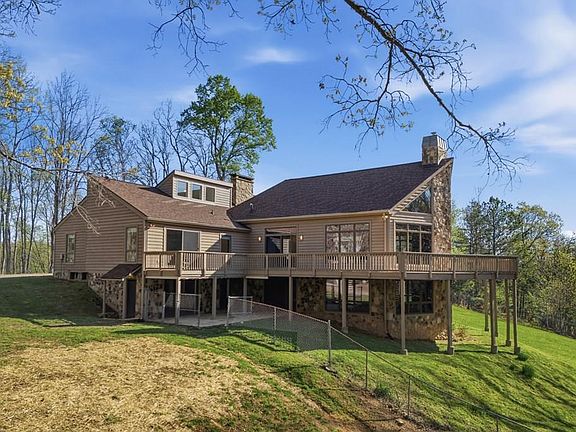 2nd image of 853 Caler Rd