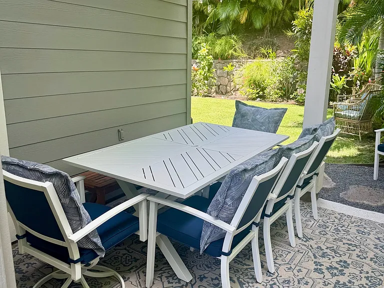 Outdoor lanai