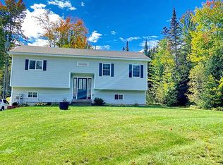 428 Old County Rd, Waterford, VT 05819