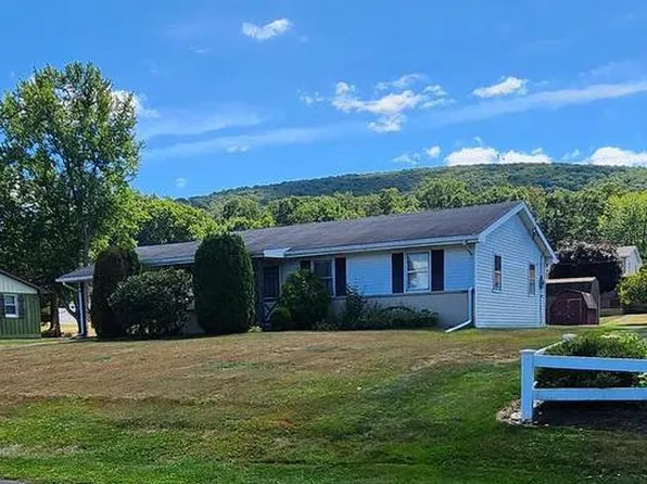 116 E Bonnie Ave, Elizabethville, PA 17023