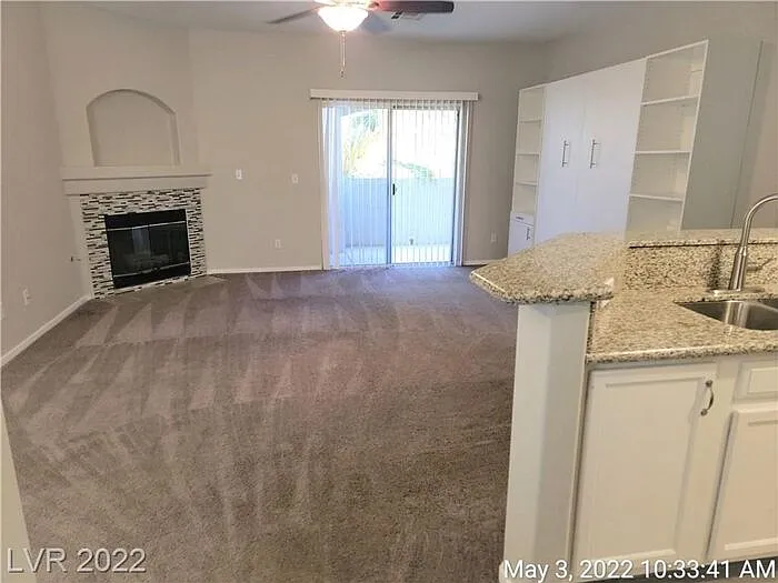 2975 Bluegrass Ln #721-building 7 — Photo 3