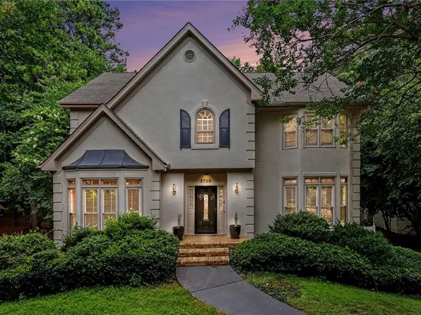 2710 Abbottswell Dr, Johns Creek, GA 30022
