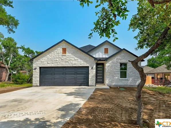 8 Flaming Cliff Rd, Wimberley, TX 78676