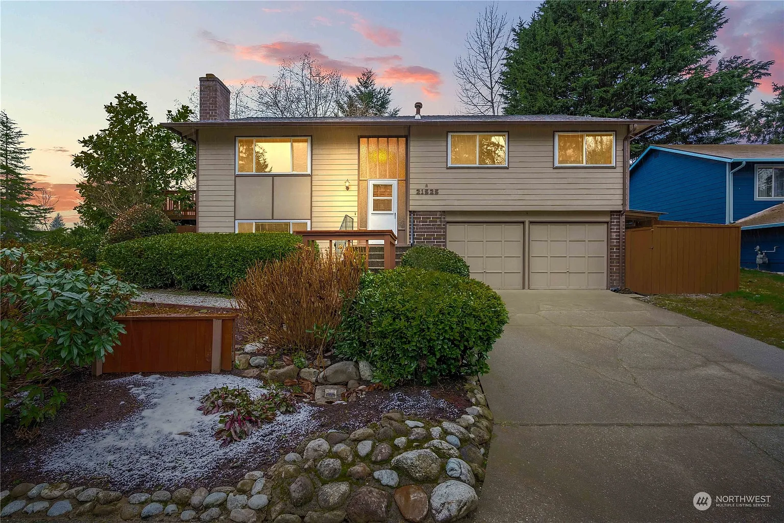 21525 124th Avenue SE photo 1