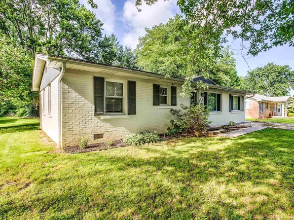 9 W Bujey Dr, Evansville, IN 47710