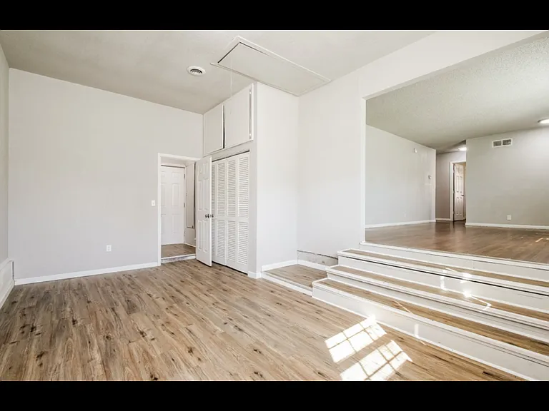 19306 Pine Lock Ln — Photo 5