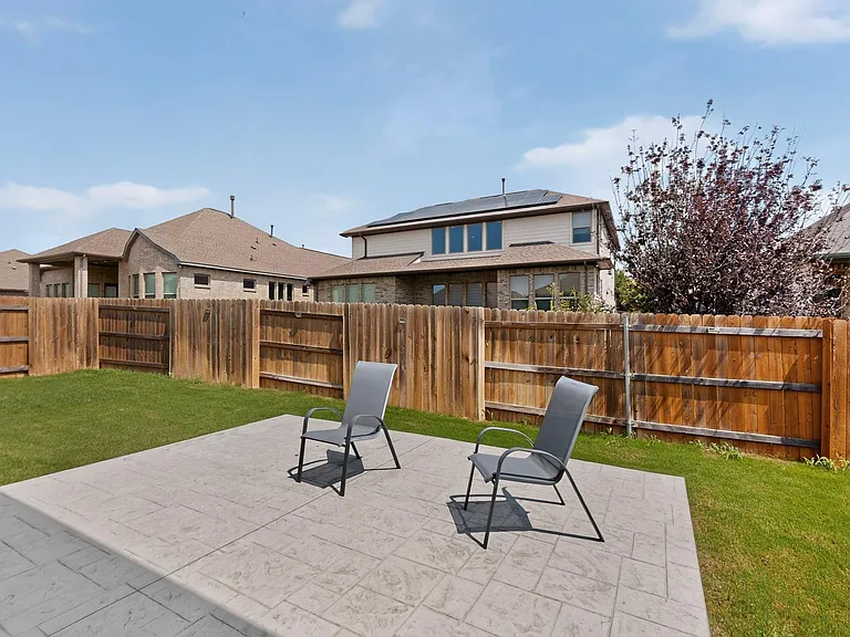 2433 La Mirada St — Photo 21