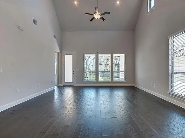9703 Bayshore Bnd #81 — Photo 10