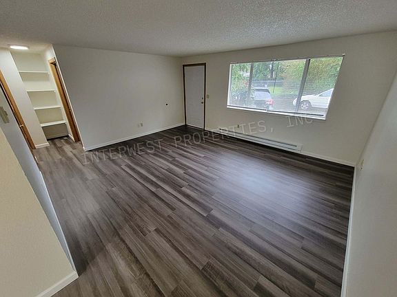 4th image of 2618-2650 Neals Ln #2650-B