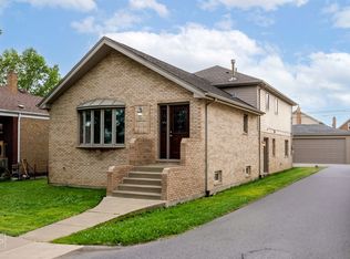 5614 S Moody Ave, Chicago, IL