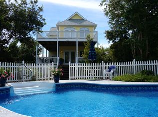 206 Shipwreck Ln, Emerald Isle, NC 28594