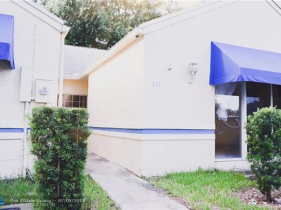 2nd image of 5201 SW 31st Ave APT 257