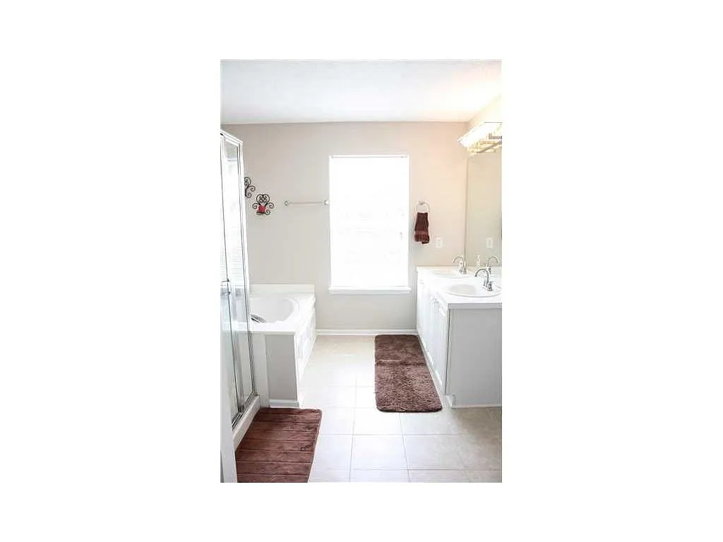 6173 Ledgestone Ct photo 1