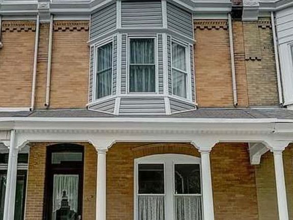 3rd image of 121 N 14th St