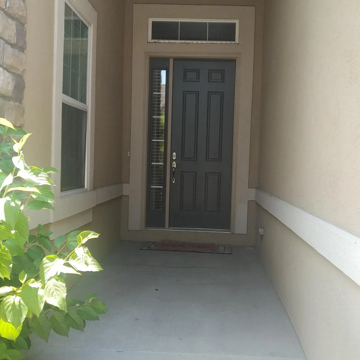 3 bed, 2113 sqft, $2,847 — Photo 2