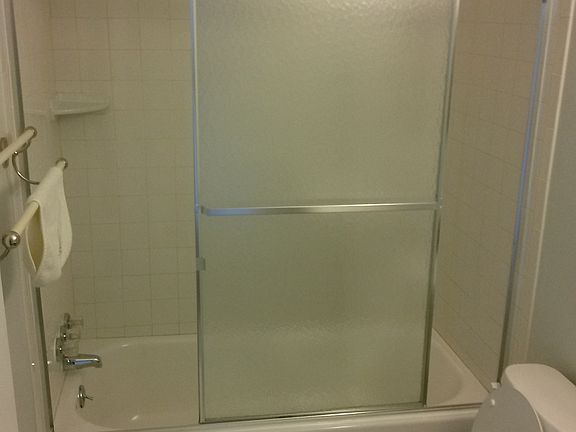 5th image of 12810 Bender Dr