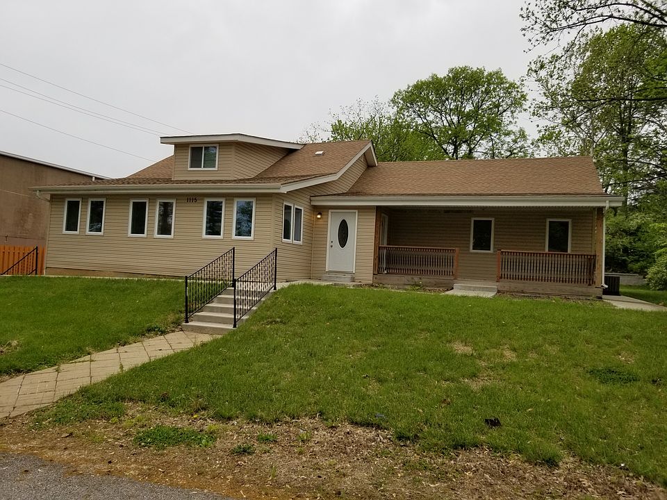 1st image of 1115 Magnet Dr