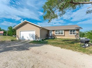 7112 W State St, Salina, KS 67401