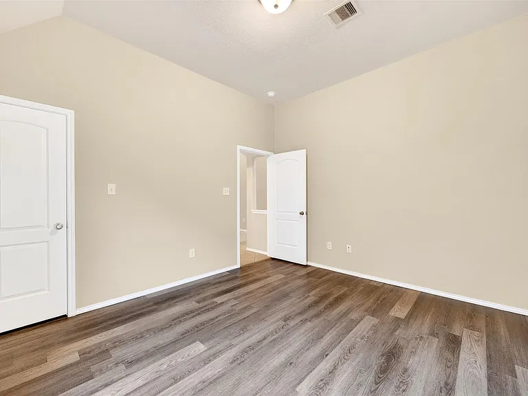 26303 Serenity Oaks Dr — Photo 22
