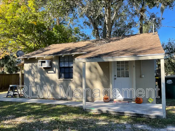 30 Lakeside Ave Unit C, Umatilla, FL 32784