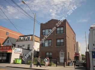 3225 Linden Pl, Flushing, NY 11354