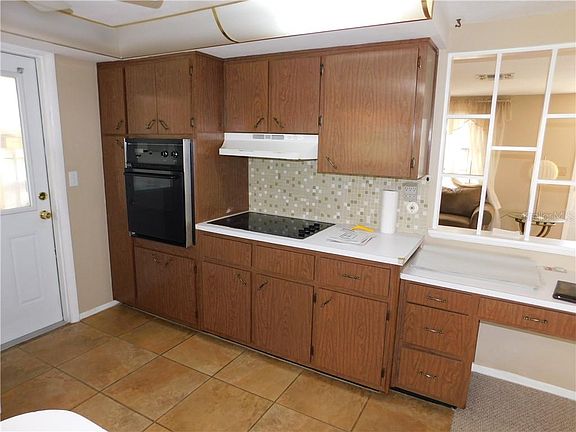 5th image of 5417 Baroque Dr