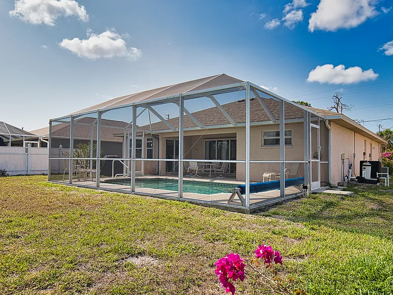 116 Albatross Rd — Photo 43