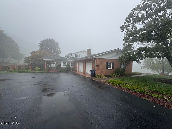 2nd image of 618 Ensbrenner Dr