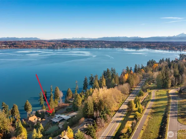 5442 Goldfinch Way, Blaine, WA 98230