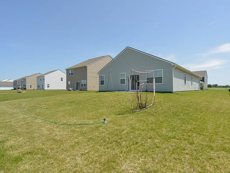 270 Switchgrass Ln — Photo 2