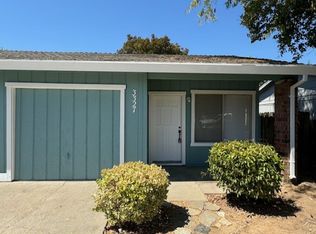 3325-3327 Jayanne Way, Carmichael, CA 95608